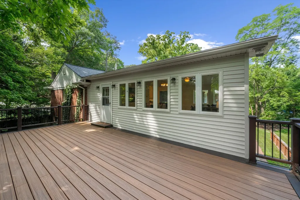 2855 Overridge Drive Ann Arbor City MI 48104