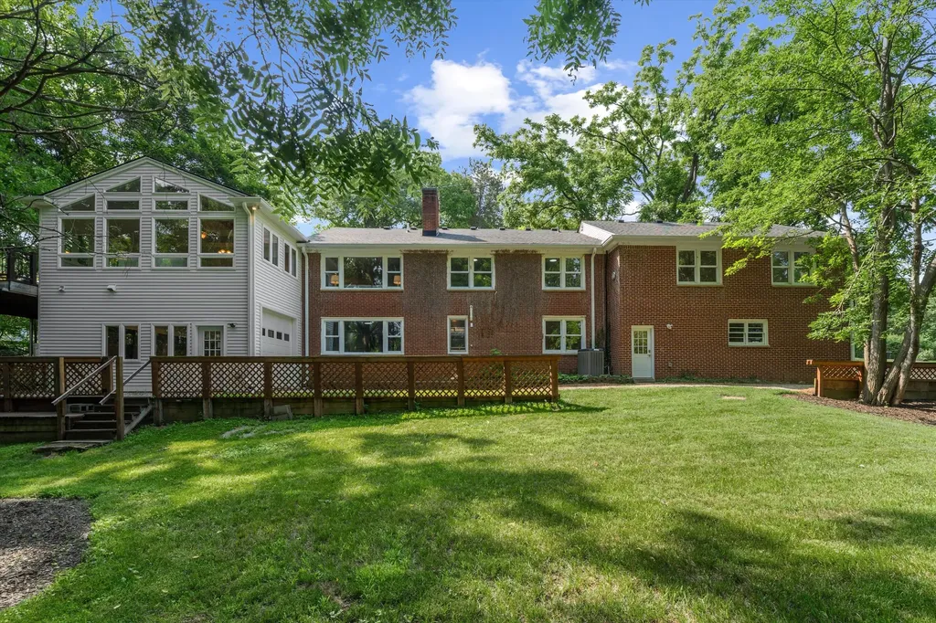 2855 Overridge Drive Ann Arbor City MI 48104