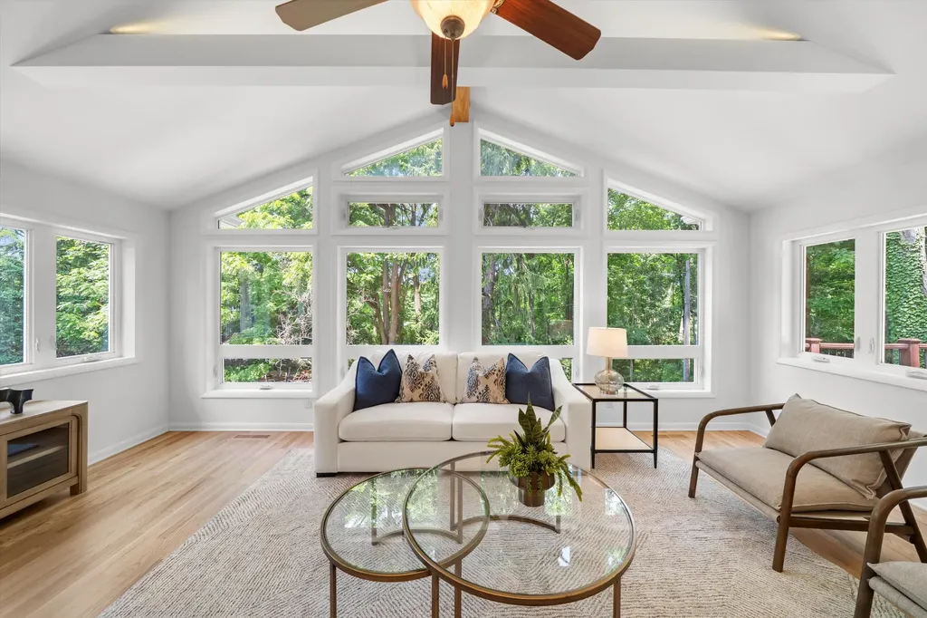 2855 Overridge Drive Ann Arbor City MI 48104