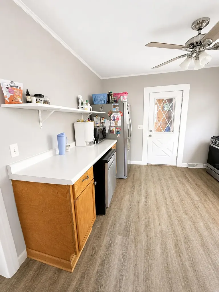 411 N Pleasant Street Jackson City MI 49202