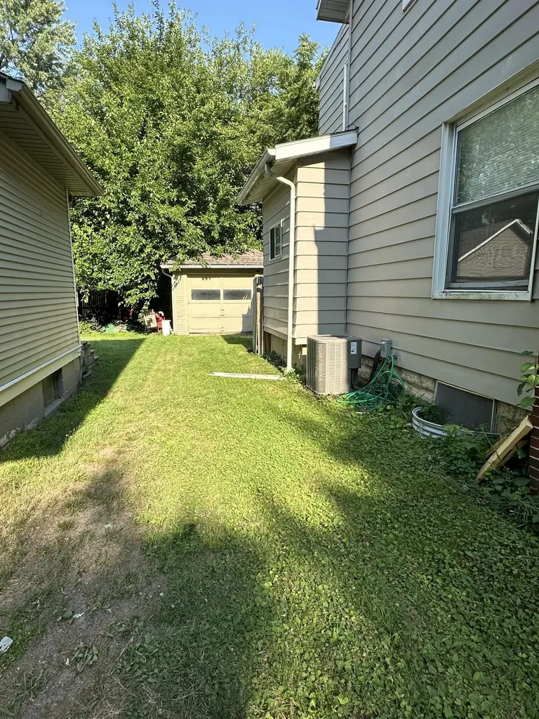 411 N Pleasant Street Jackson City MI 49202