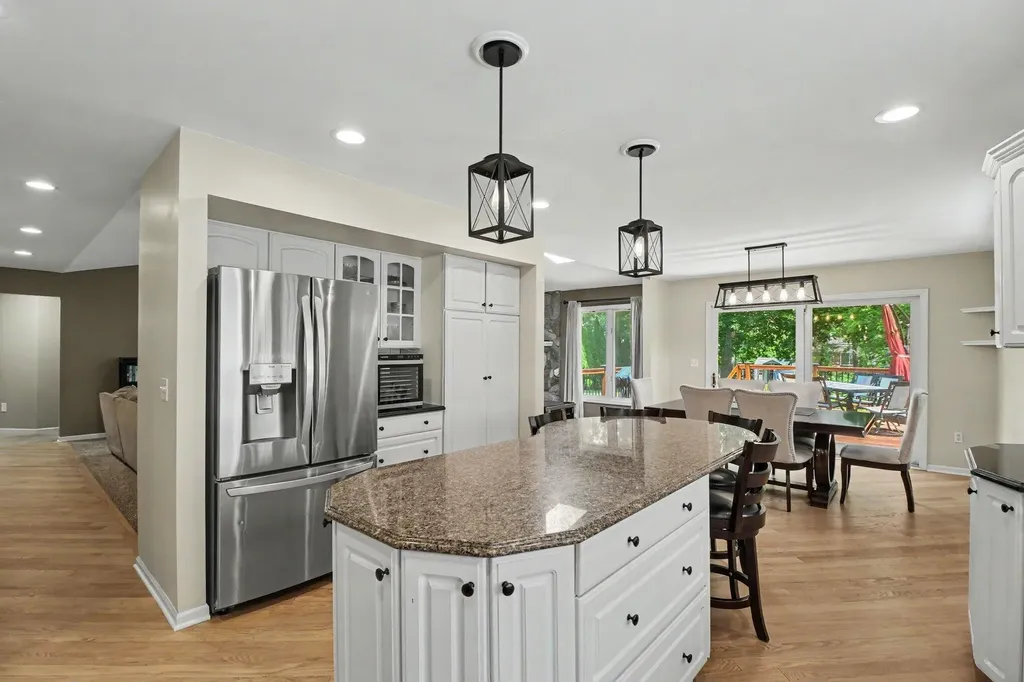38768 Pineridge Street Harrison Charter Township MI 48045