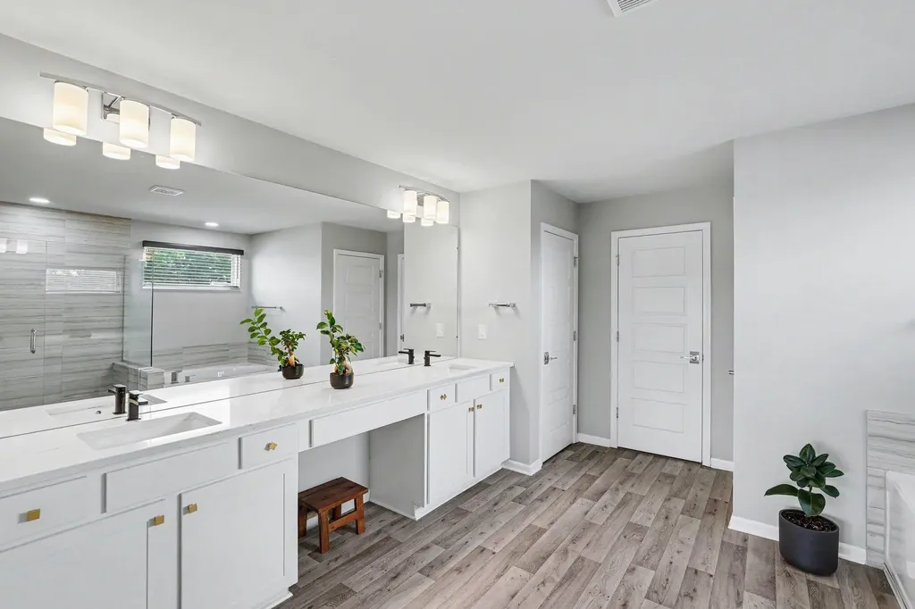 4146 Newgard Drive Orion Charter Township MI 48359