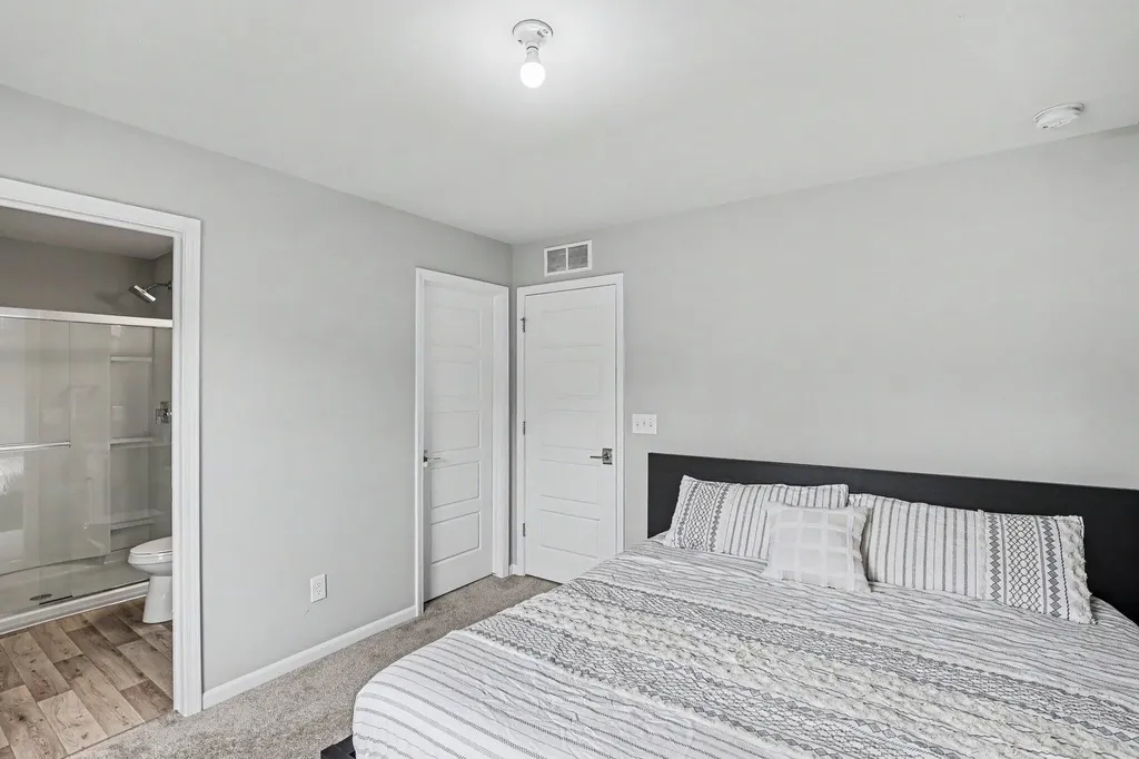 4146 Newgard Drive Orion Charter Township MI 48359