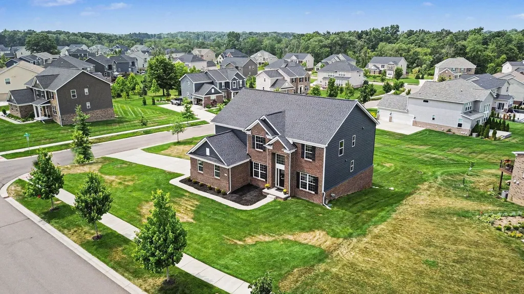 4146 Newgard Drive Orion Charter Township MI 48359