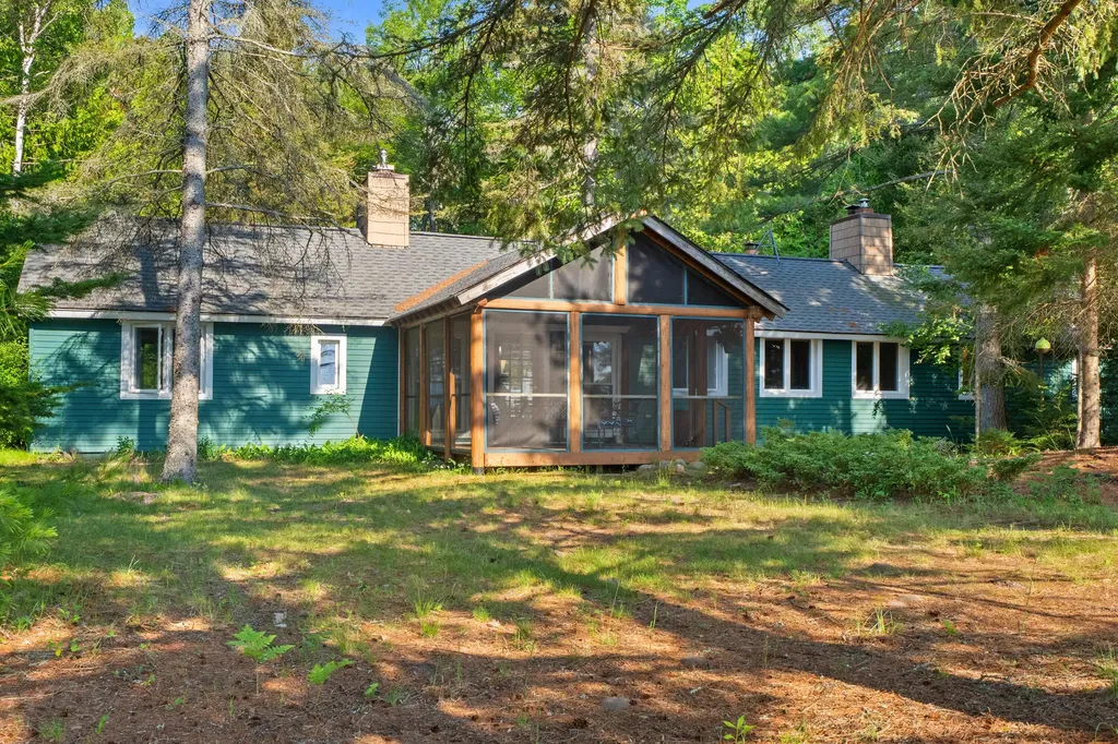 1384 N Lake Huron Shore Drive Haynes Township MI 48740