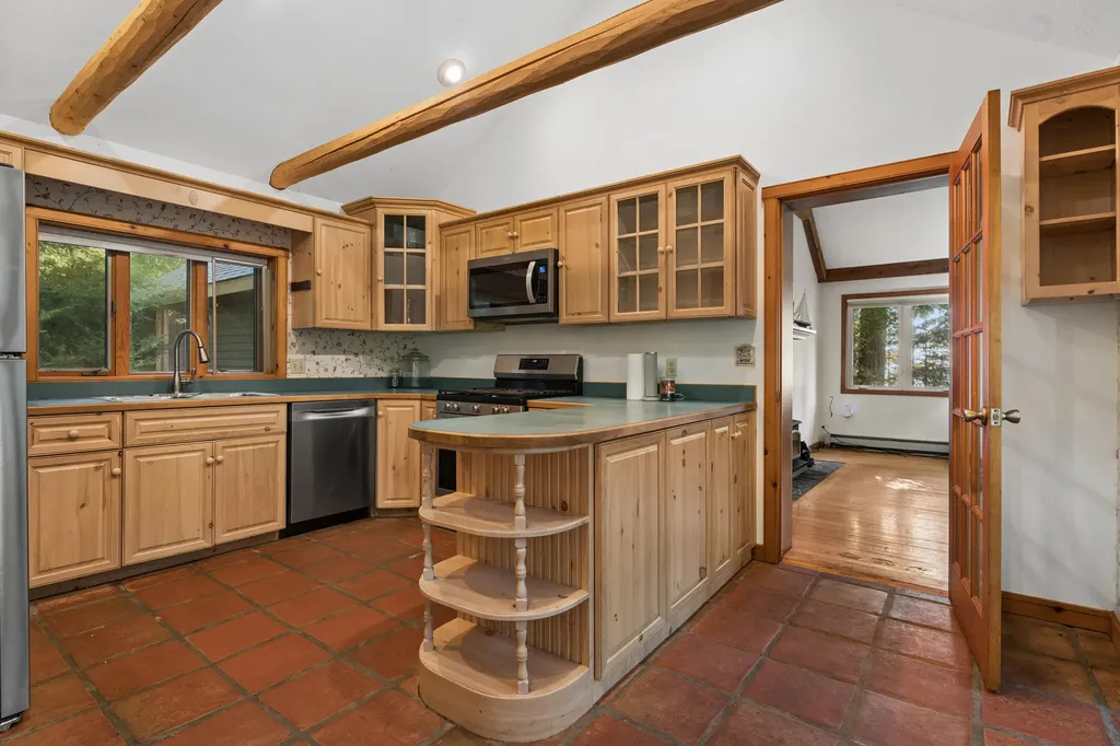 1384 N Lake Huron Shore Drive Haynes Township MI 48740