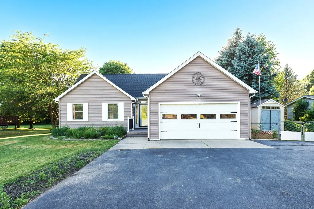 8280 Clear Lake Road Waterloo Township MI 49240