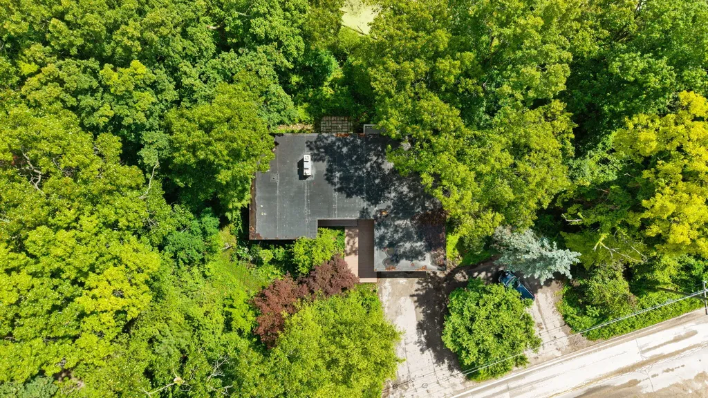 3595 E Huron River Drive Ann Arbor City MI 48104