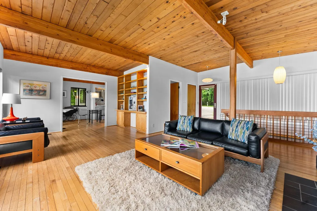 3595 E Huron River Drive Ann Arbor City MI 48104