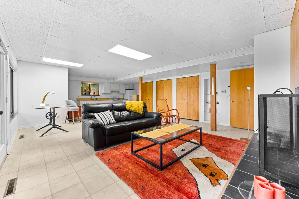 3595 E Huron River Drive Ann Arbor City MI 48104