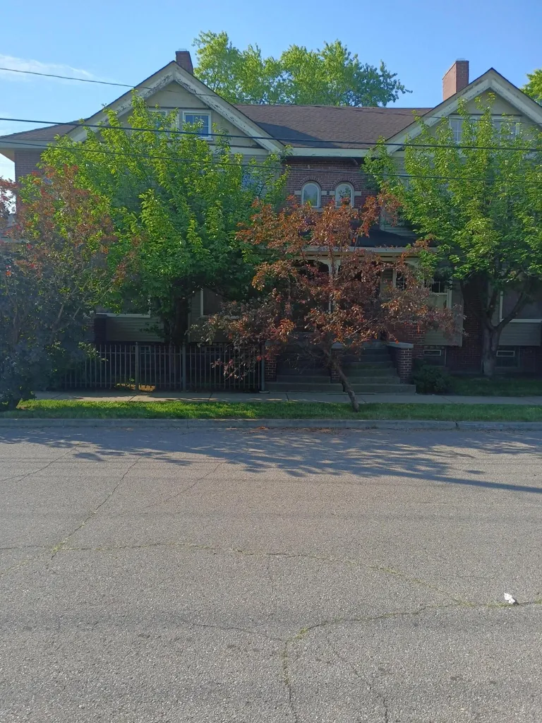 7252 Saint Paul Street Detroit City MI 48214
