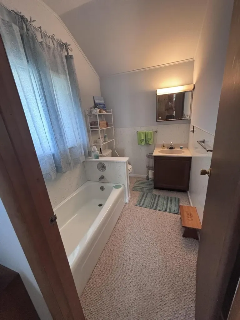 6109 Cole Drive Jefferson Township MI 49266