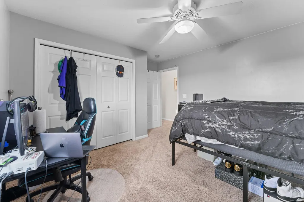 9128 Meadow View Lane York Charter Township MI 48176