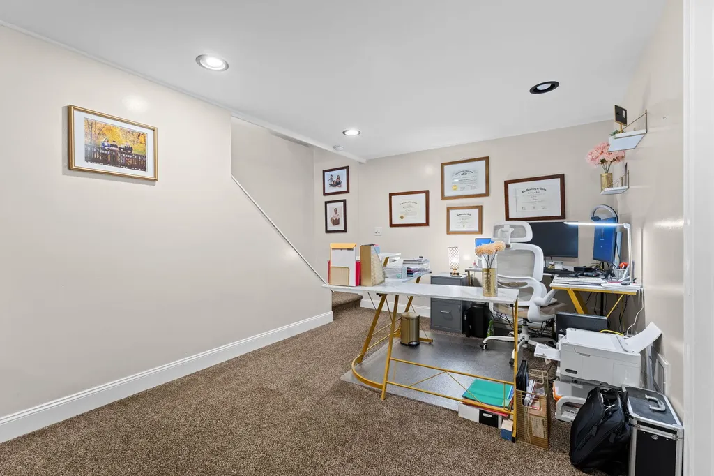 9128 Meadow View Lane York Charter Township MI 48176