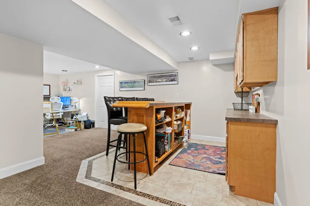 9128 Meadow View Lane York Charter Township MI 48176
