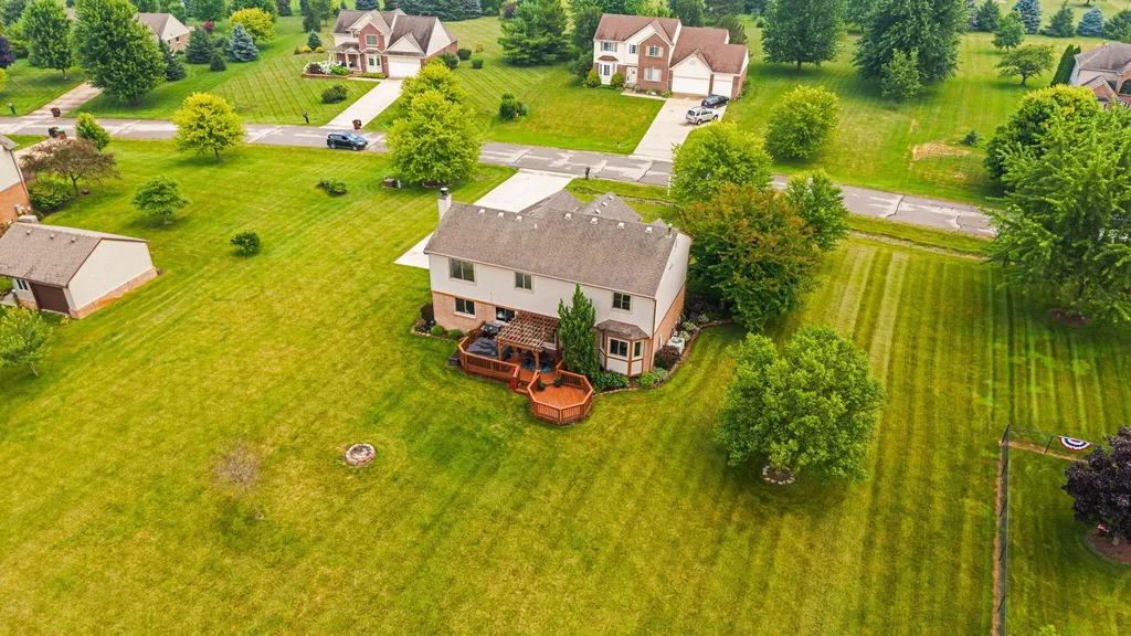 9128 Meadow View Lane York Charter Township MI 48176