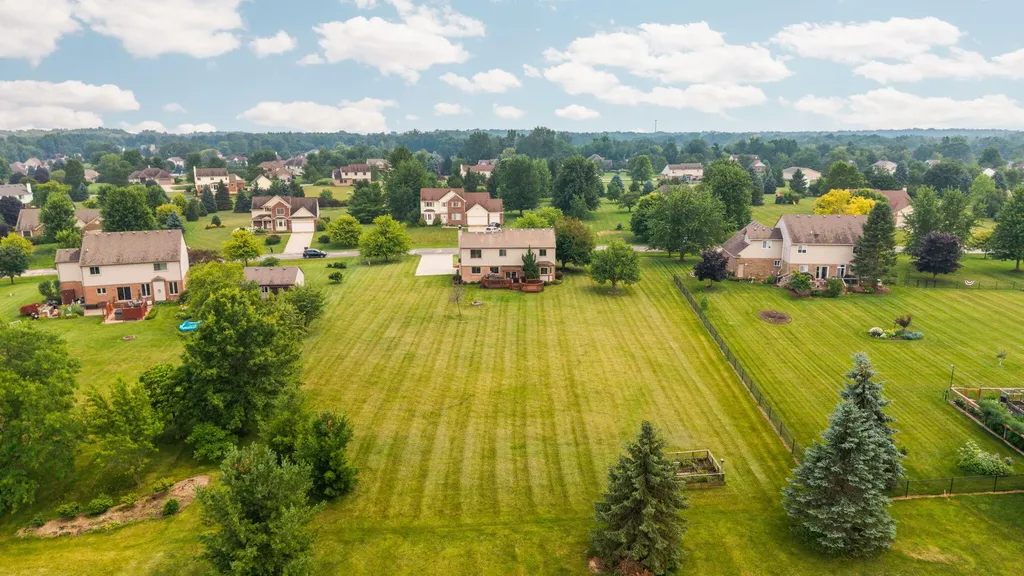 9128 Meadow View Lane York Charter Township MI 48176