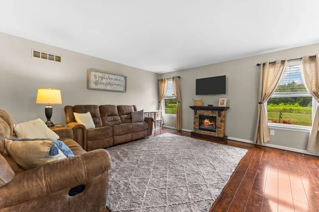 28820 Apple Blossom Drive Huron Charter Township MI 48134