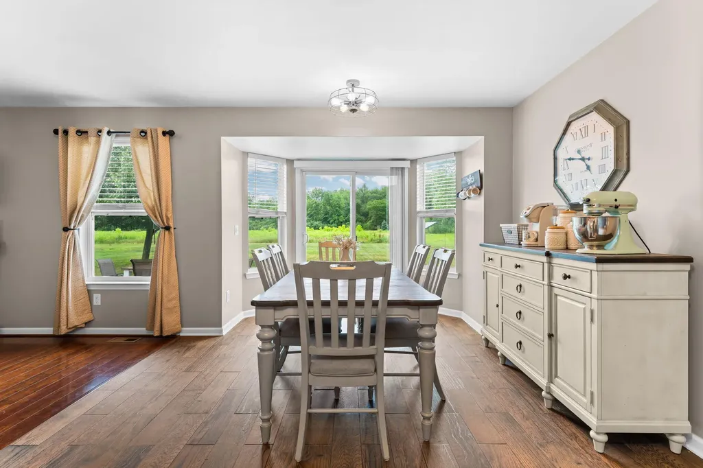 28820 Apple Blossom Drive Huron Charter Township MI 48134