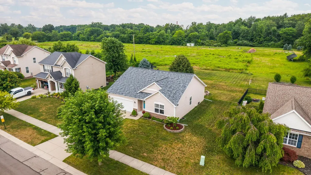28820 Apple Blossom Drive Huron Charter Township MI 48134