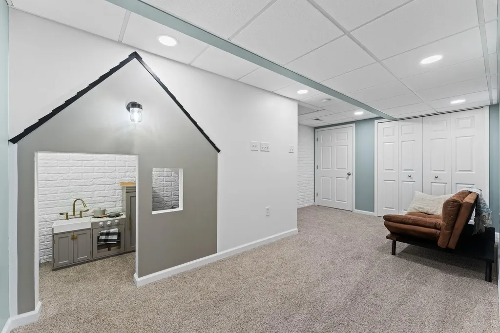 28820 Apple Blossom Drive Huron Charter Township MI 48134
