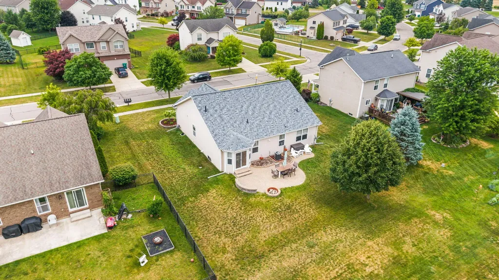 28820 Apple Blossom Drive Huron Charter Township MI 48134