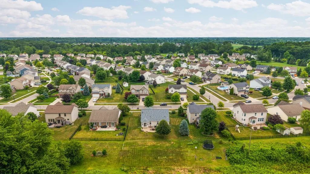 28820 Apple Blossom Drive Huron Charter Township MI 48134