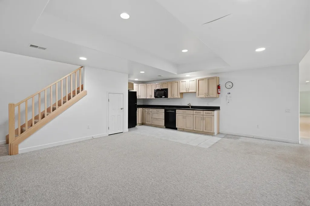 7544 Lake Hollow Court Webster Township MI 48130
