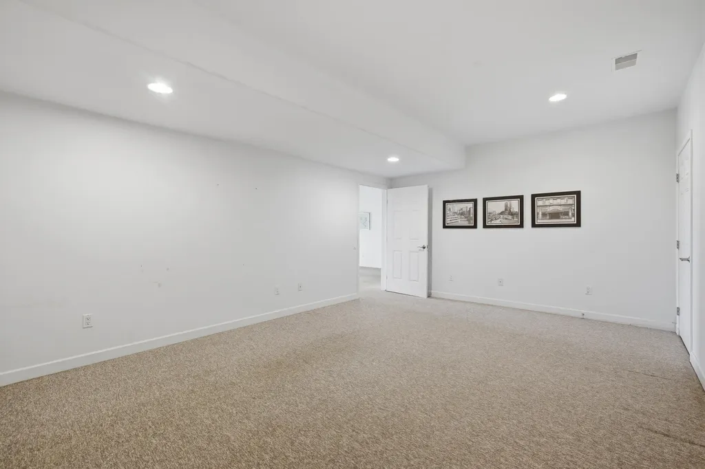 7544 Lake Hollow Court Webster Township MI 48130