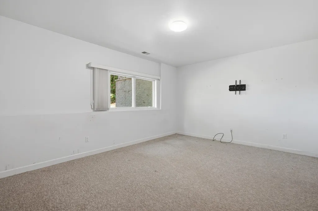 7544 Lake Hollow Court Webster Township MI 48130