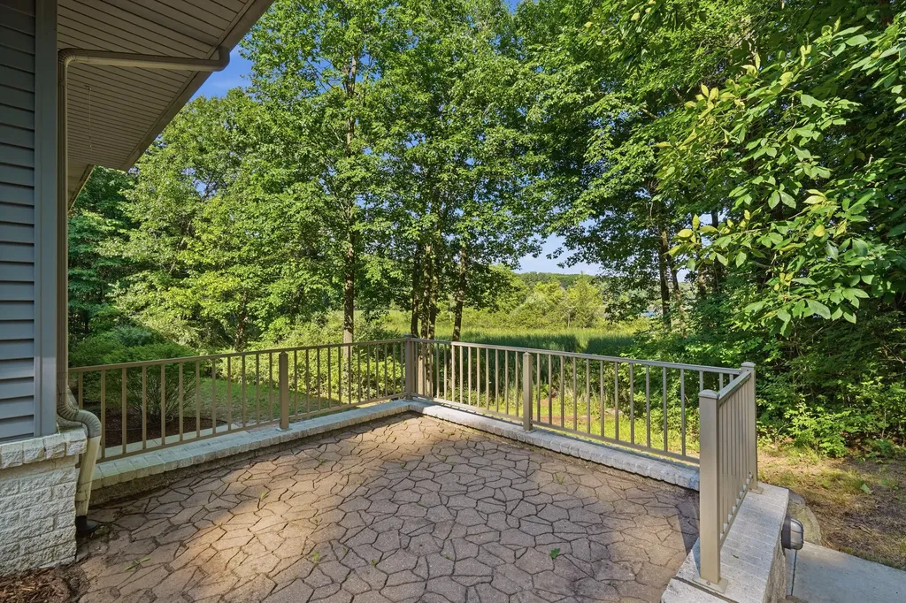 7544 Lake Hollow Court Webster Township MI 48130
