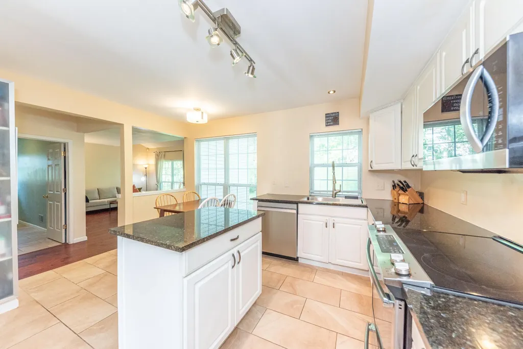 2812 Aspen Ridge Drive Pittsfield Charter Township MI 48103