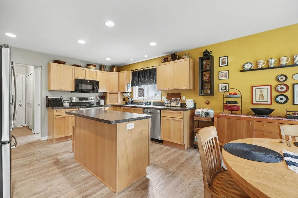 1696 W Ellsworth Road Pittsfield Charter Township MI 48108