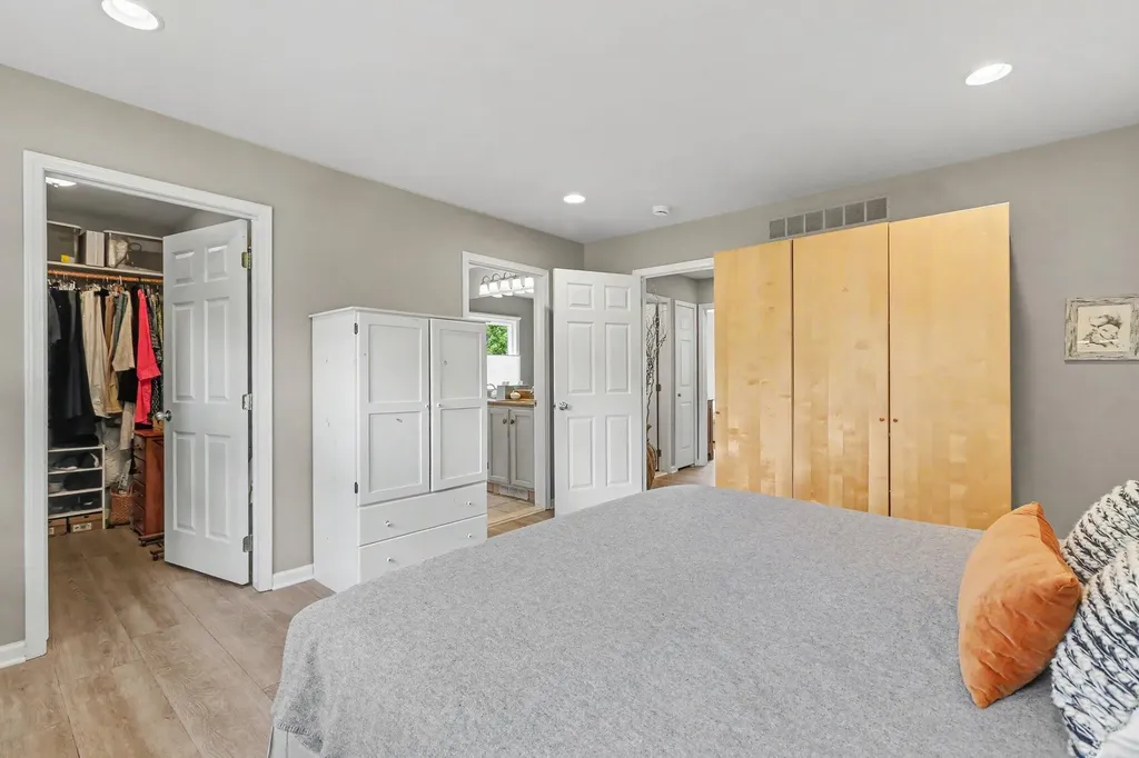 1696 W Ellsworth Road Pittsfield Charter Township MI 48108
