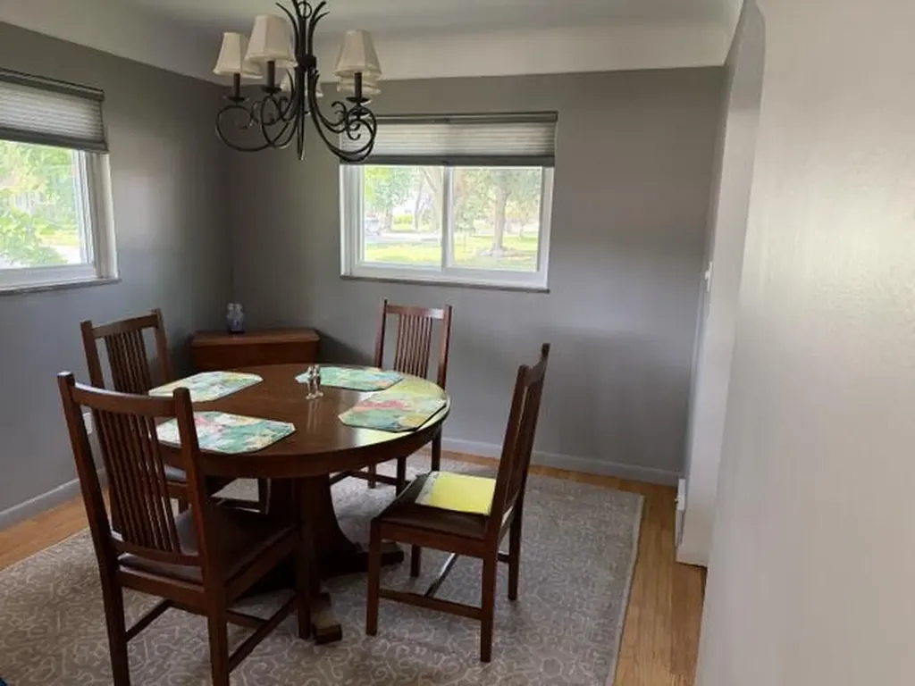 31180 E Rutland Street Beverly Hills Village MI 48025