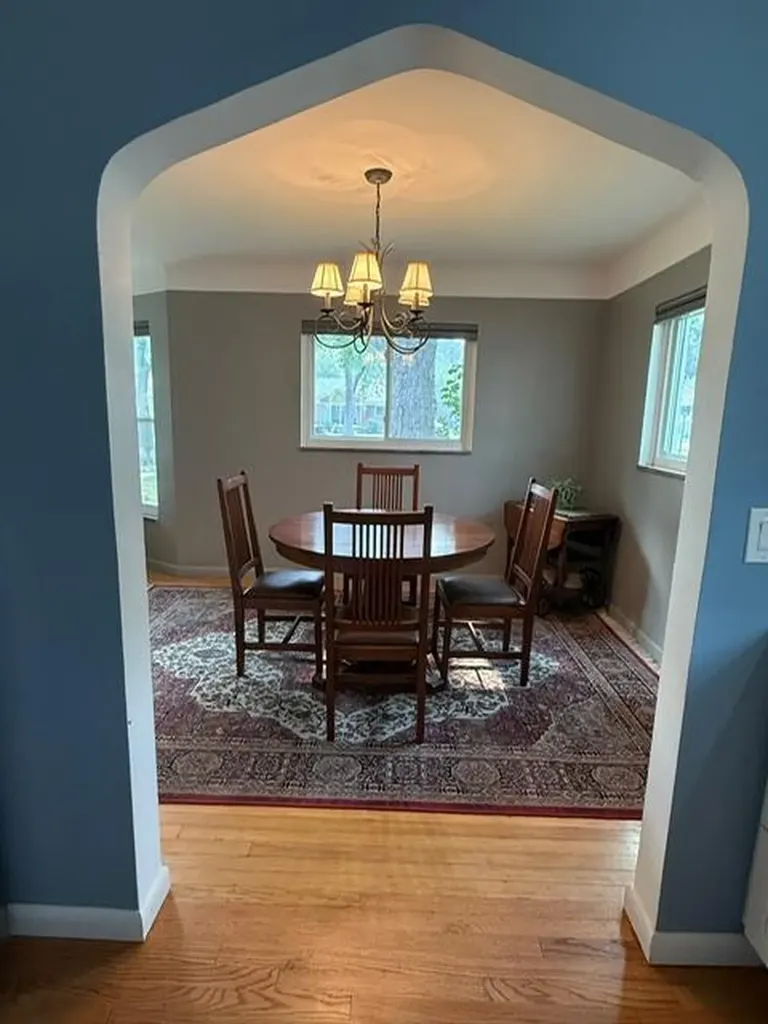 31180 E Rutland Street Beverly Hills Village MI 48025