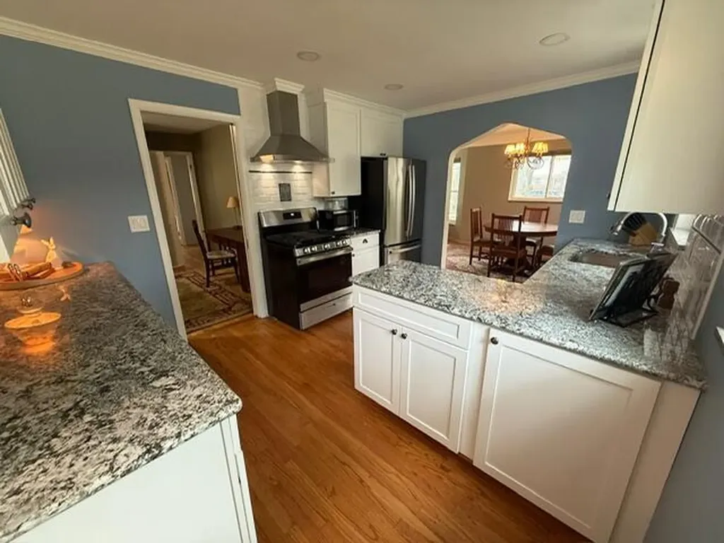 31180 E Rutland Street Beverly Hills Village MI 48025