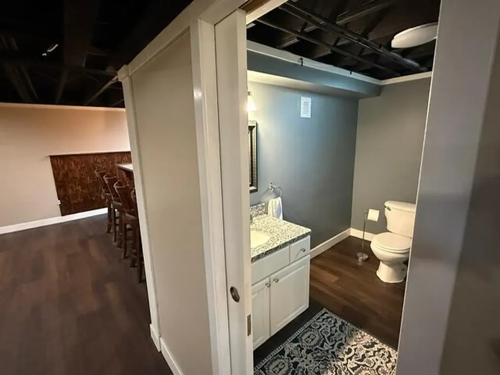 31180 E Rutland Street Beverly Hills Village MI 48025