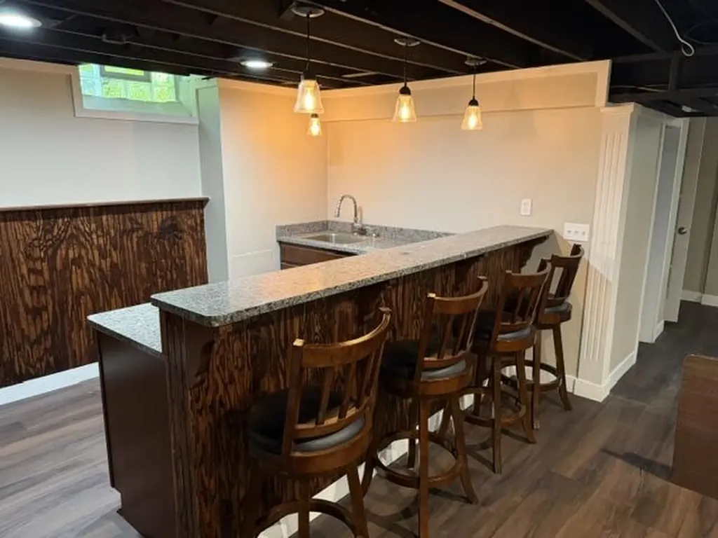 31180 E Rutland Street Beverly Hills Village MI 48025