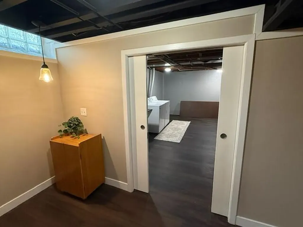31180 E Rutland Street Beverly Hills Village MI 48025