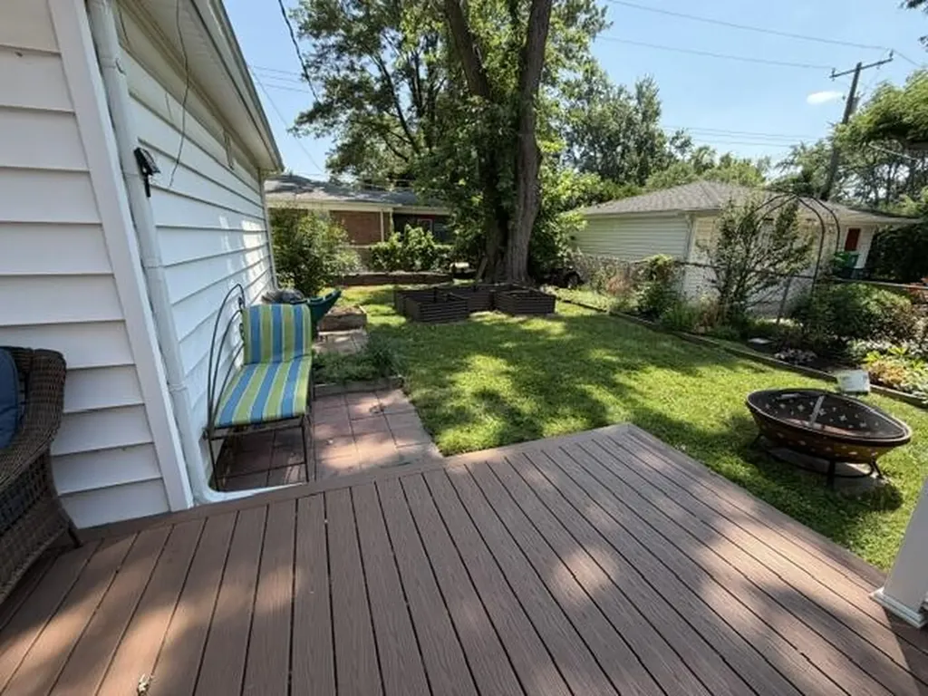 31180 E Rutland Street Beverly Hills Village MI 48025