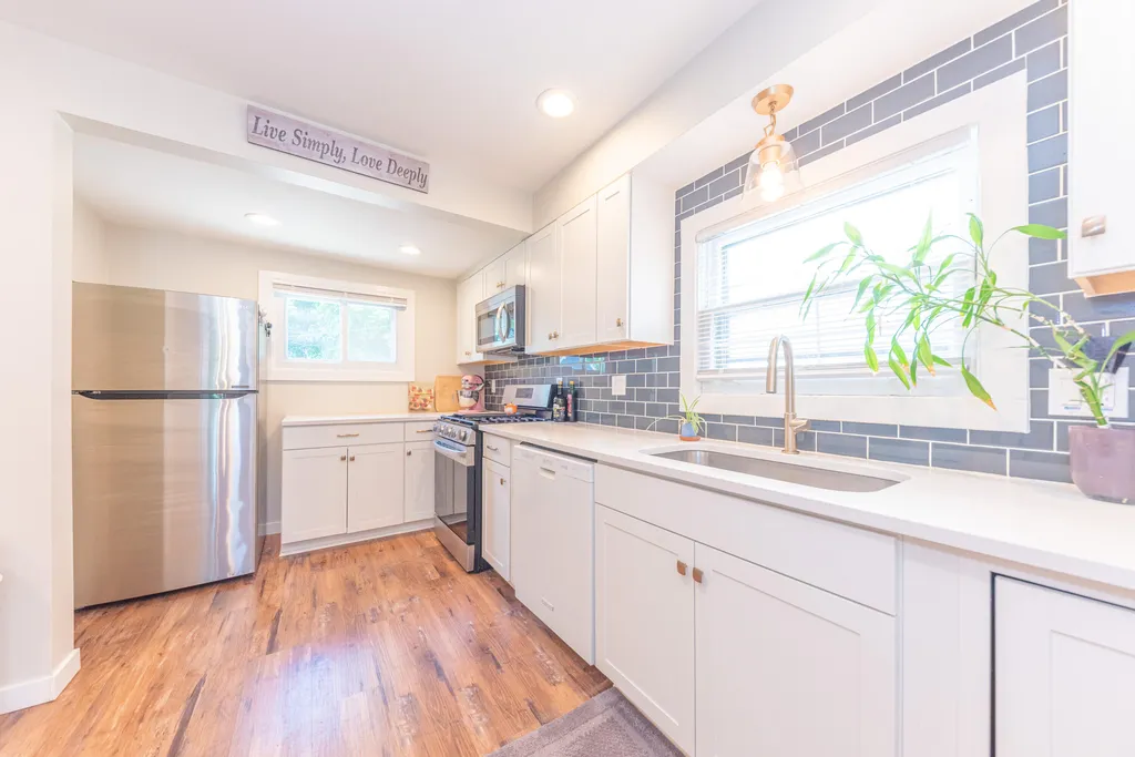 1123 W Huron Street Ann Arbor City MI 48103