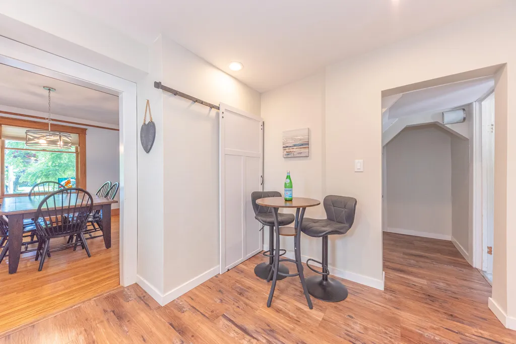 1123 W Huron Street Ann Arbor City MI 48103
