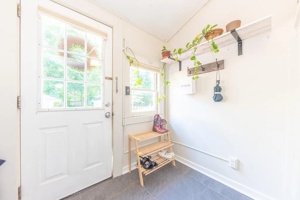1123 W Huron Street Ann Arbor City MI 48103