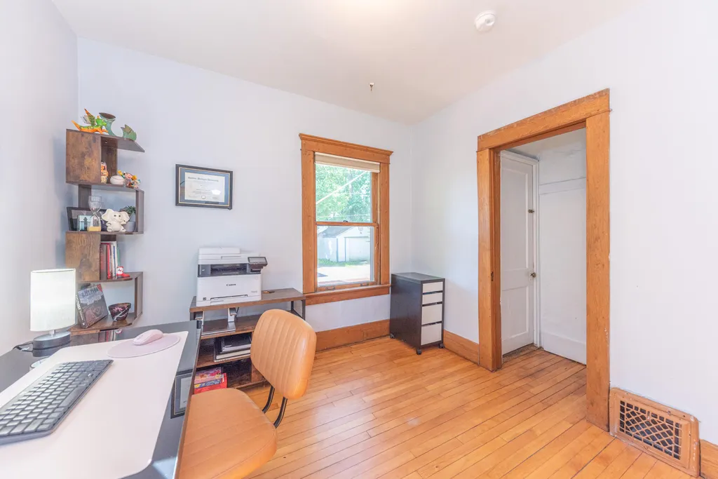 1123 W Huron Street Ann Arbor City MI 48103