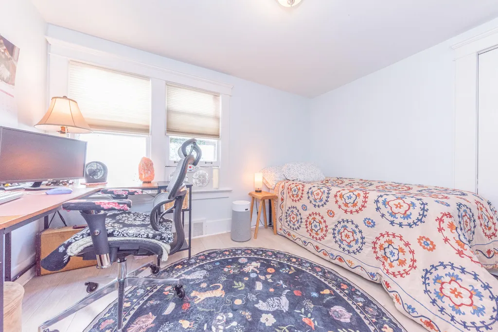 1123 W Huron Street Ann Arbor City MI 48103