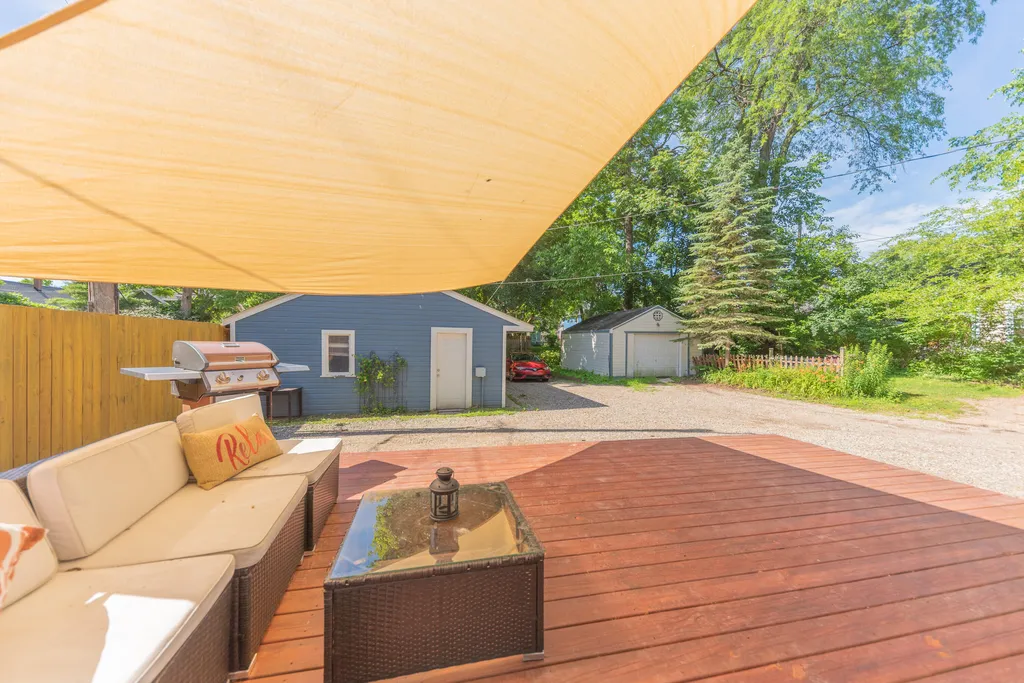 1123 W Huron Street Ann Arbor City MI 48103
