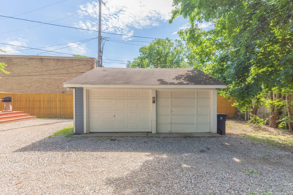 1123 W Huron Street Ann Arbor City MI 48103