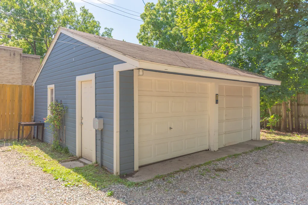 1123 W Huron Street Ann Arbor City MI 48103